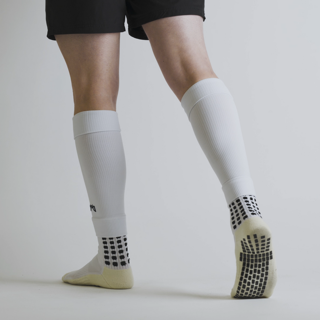 PreCut Soccer Socks Socks for Adults MediCaptain